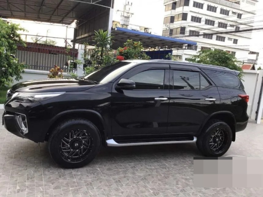 2019 Toyota Fortuner 2.4L Turbo Diesel | 25,000 KM | 7-Seater Adventure SUV